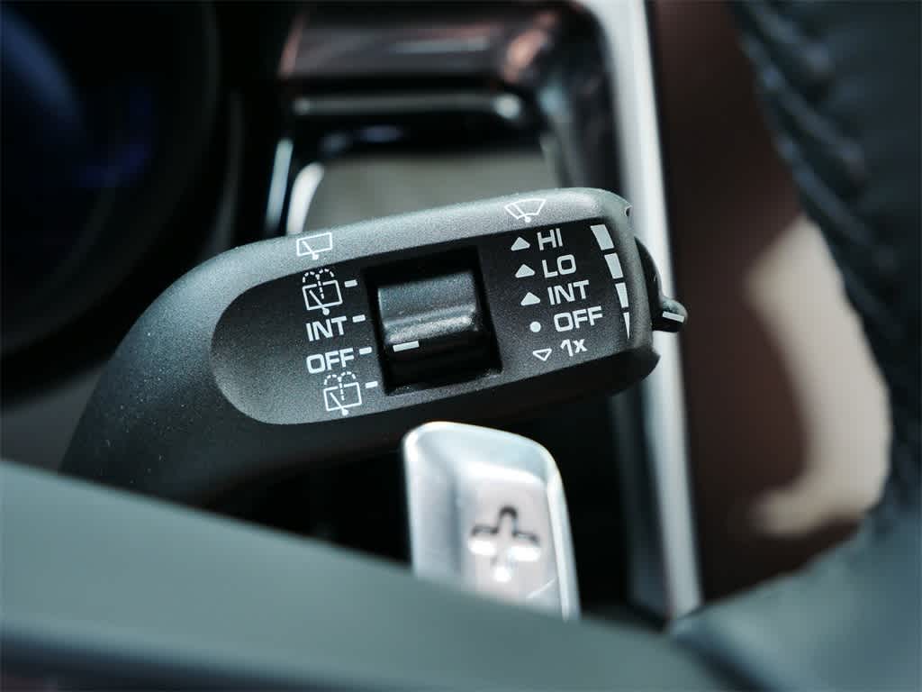2024 Porsche Macan  22