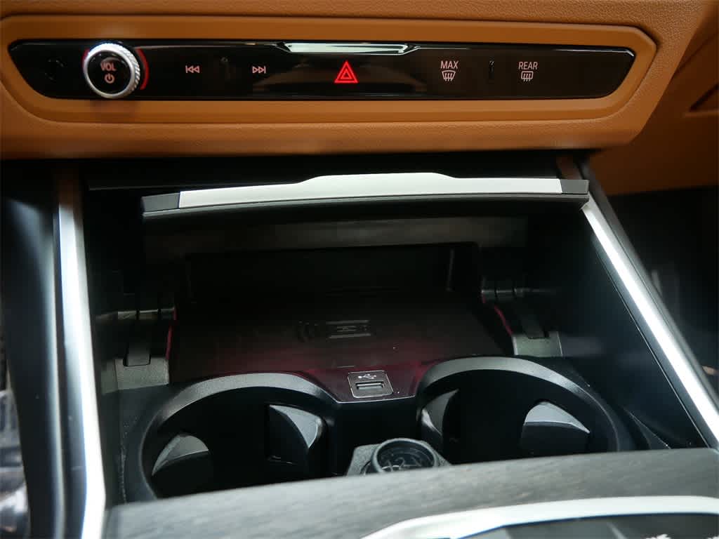 Thumbnail: 2023 BMW 3 Series - 25