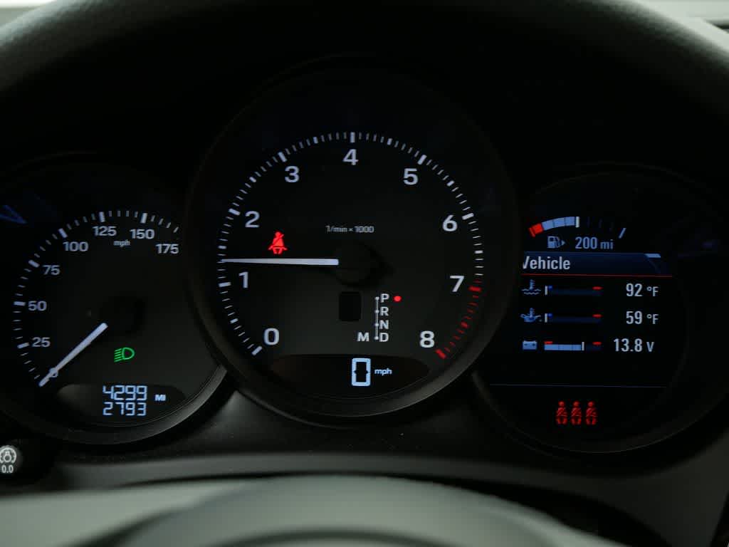 Thumbnail: 2025 Porsche Macan - 27