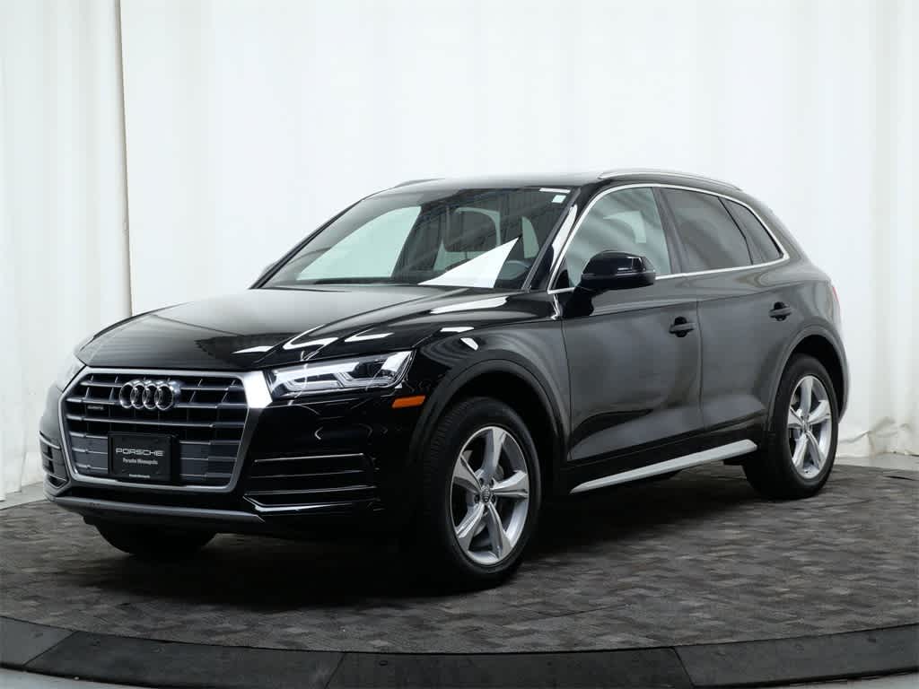 Thumbnail: 2020 Audi Q5 - 1