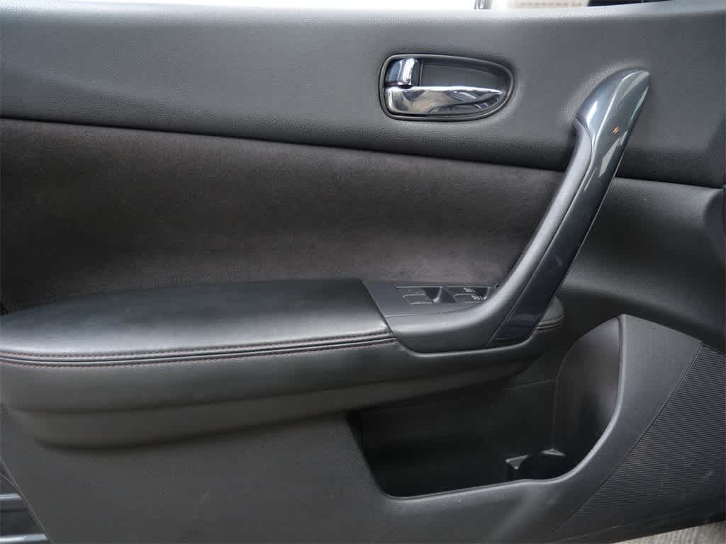 Thumbnail: 2013 Nissan Maxima - 11