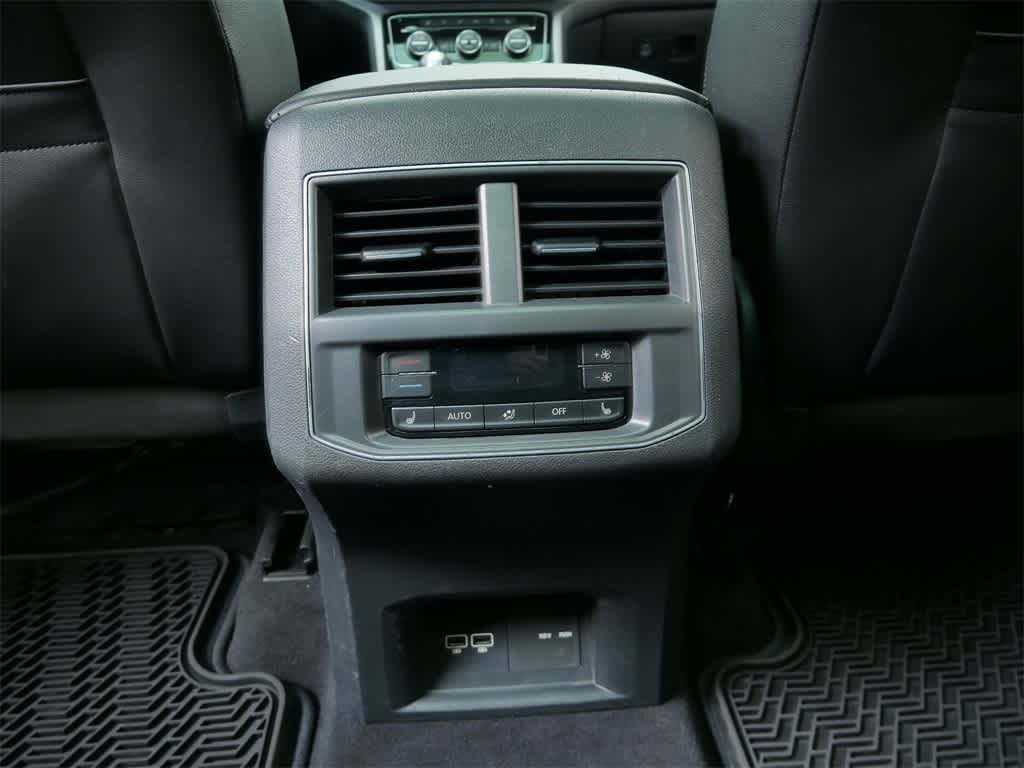 Thumbnail: 2019 Volkswagen Atlas - 15