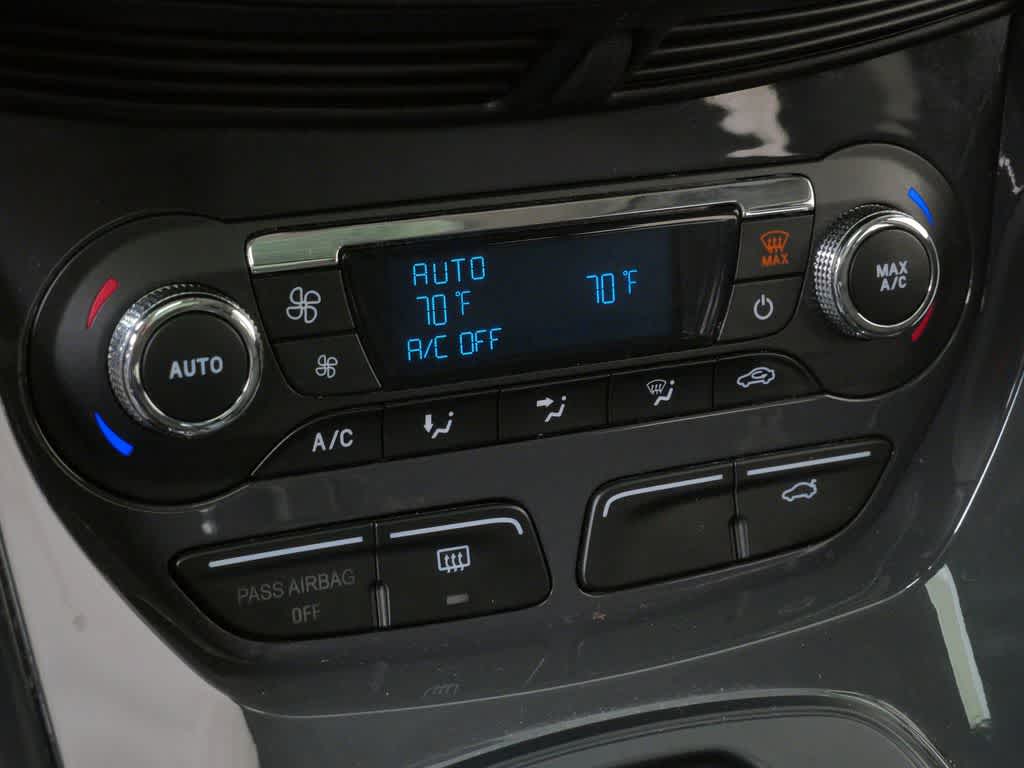Thumbnail: 2014 Ford Escape - 23