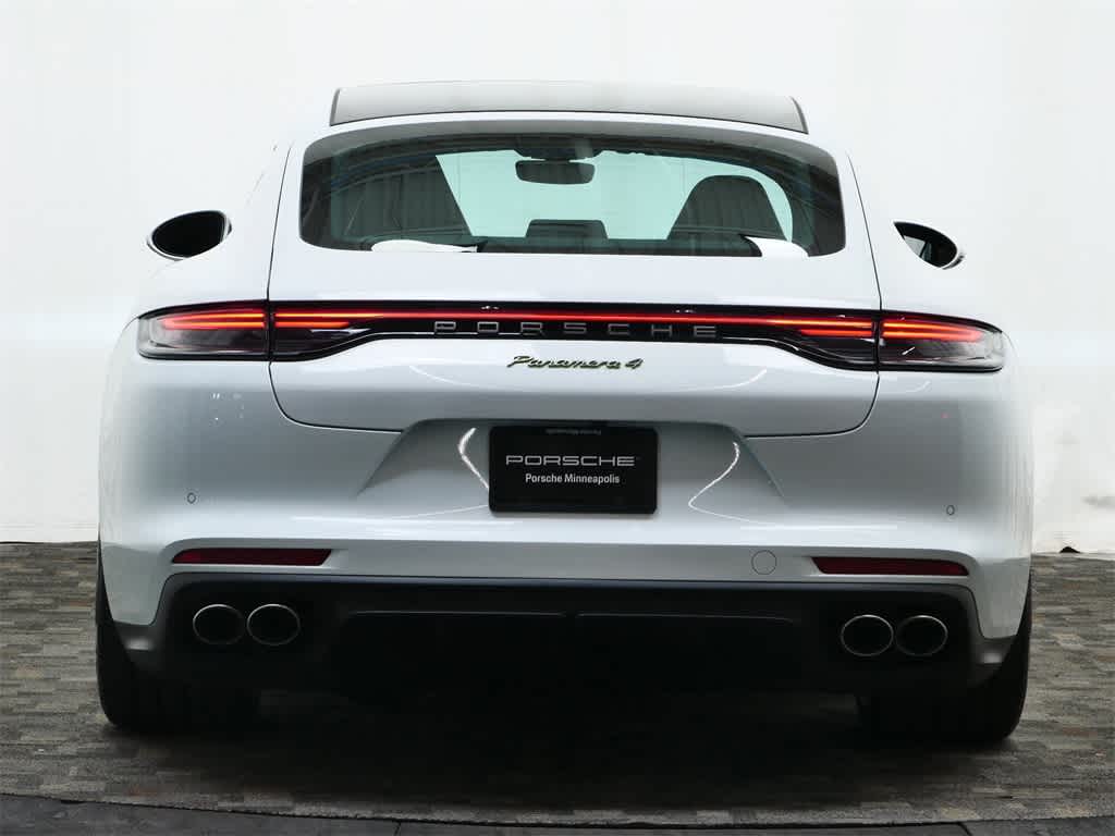 Thumbnail: 2023 Porsche Panamera - 6