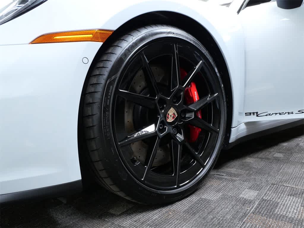 Thumbnail: 2026 Porsche 911 - 18