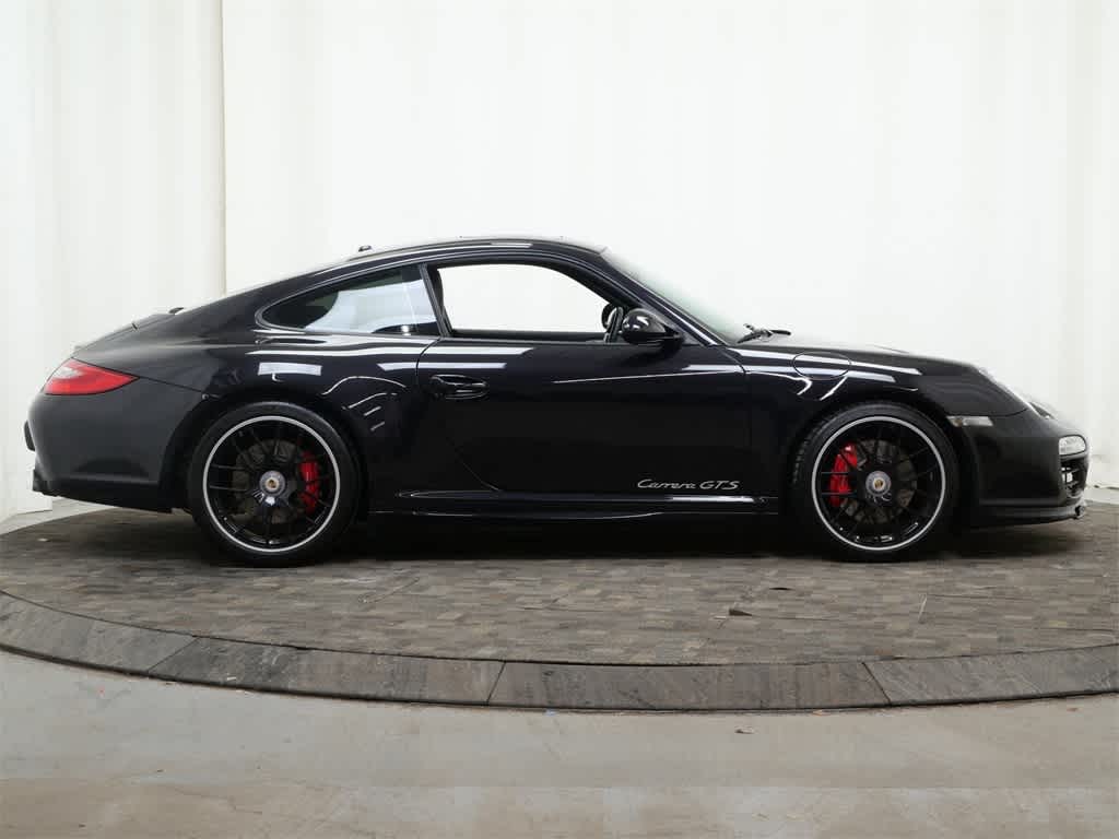 Thumbnail: 2012 Porsche 911 - 8