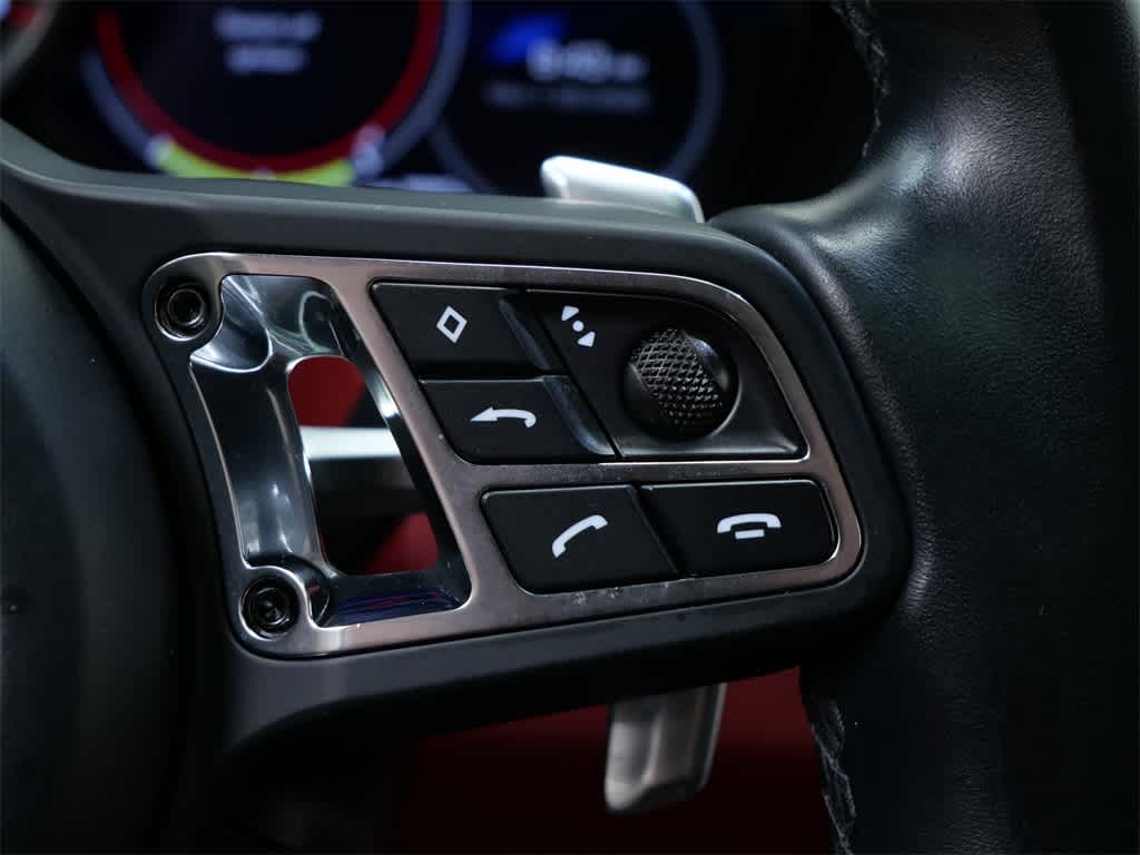 Thumbnail: 2021 Porsche Cayenne - 20