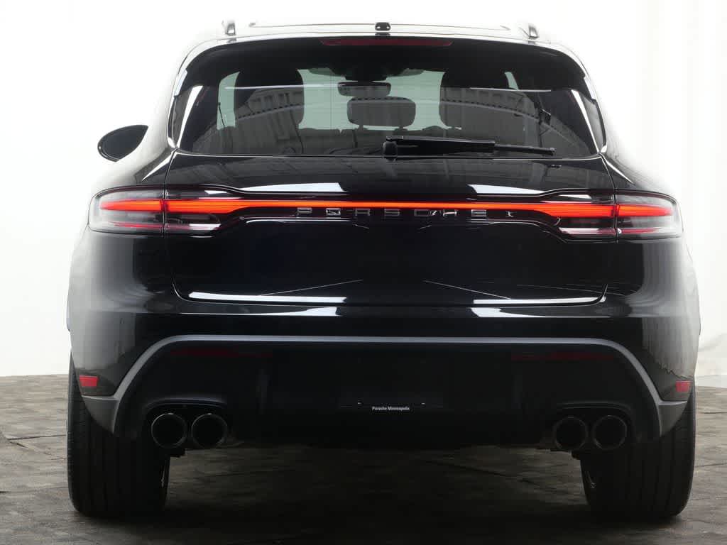 Thumbnail: 2025 Porsche Macan - 6