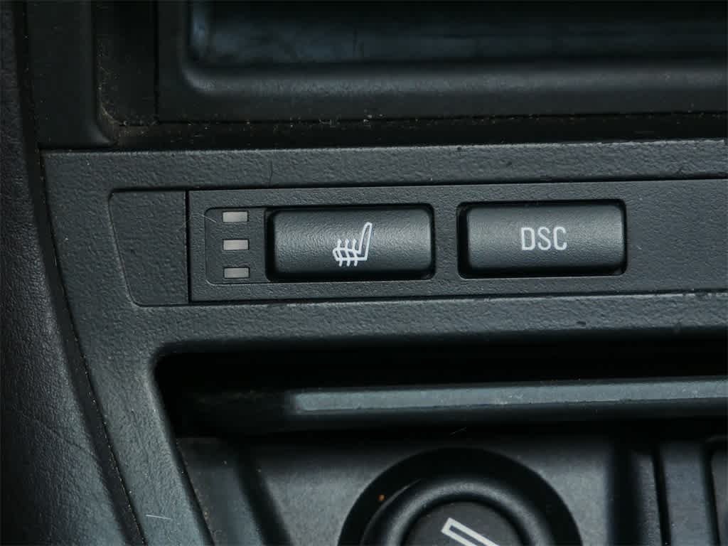 Thumbnail: 2004 BMW 3 Series - 23