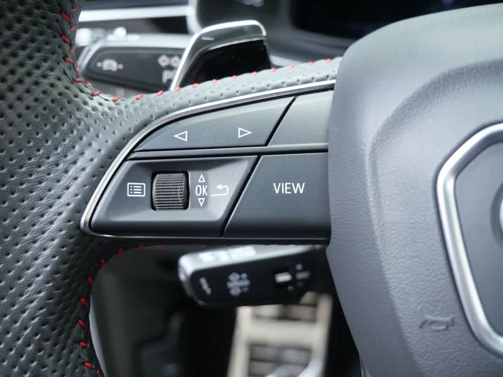 Thumbnail: 2021 Audi RS Q8 - 22