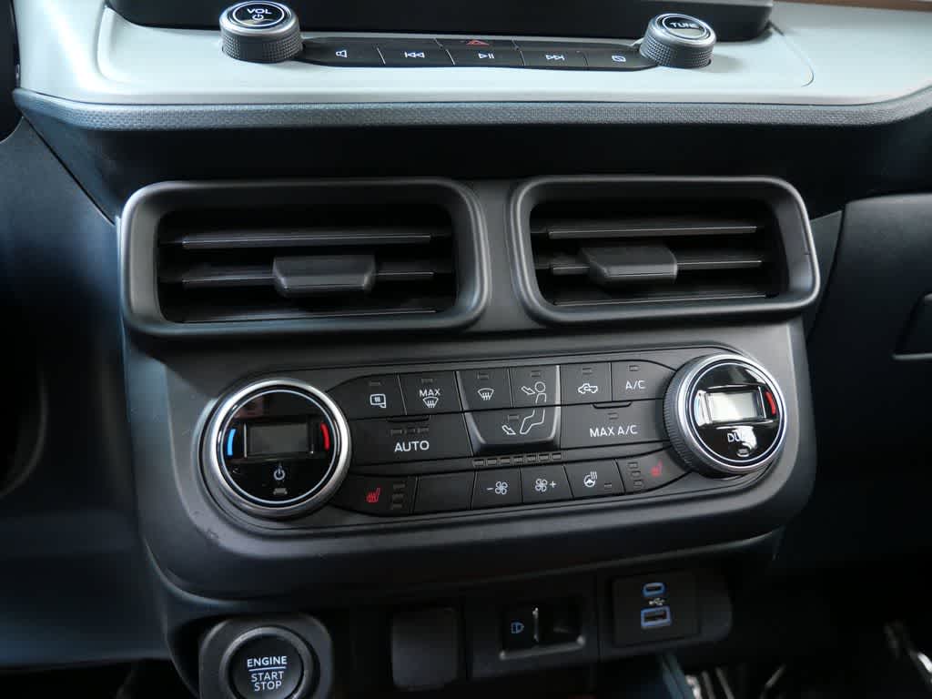 Thumbnail: 2022 Ford Maverick - 24