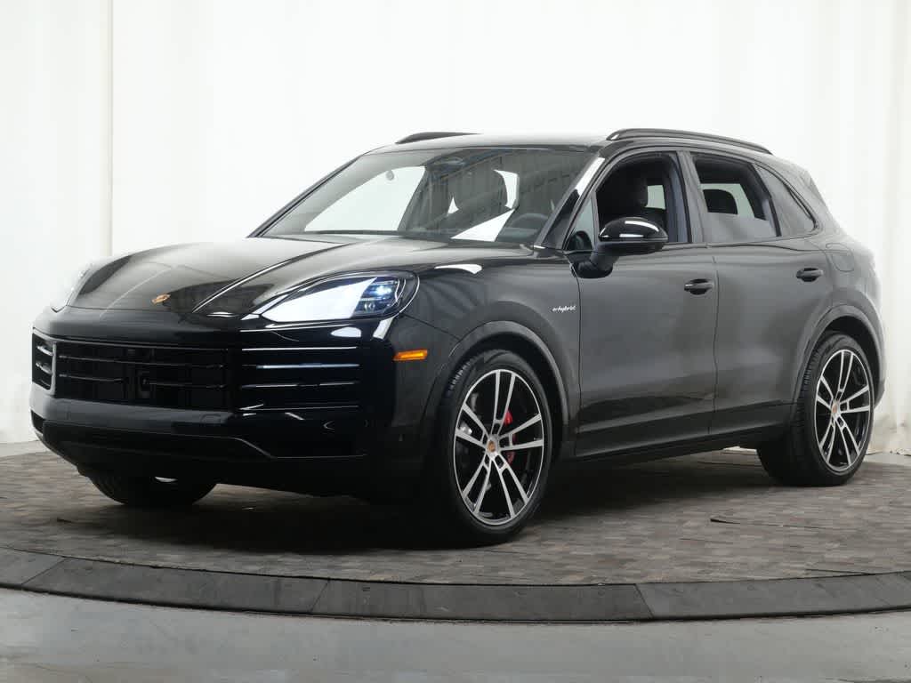 Thumbnail: 2026 Porsche Cayenne - 1