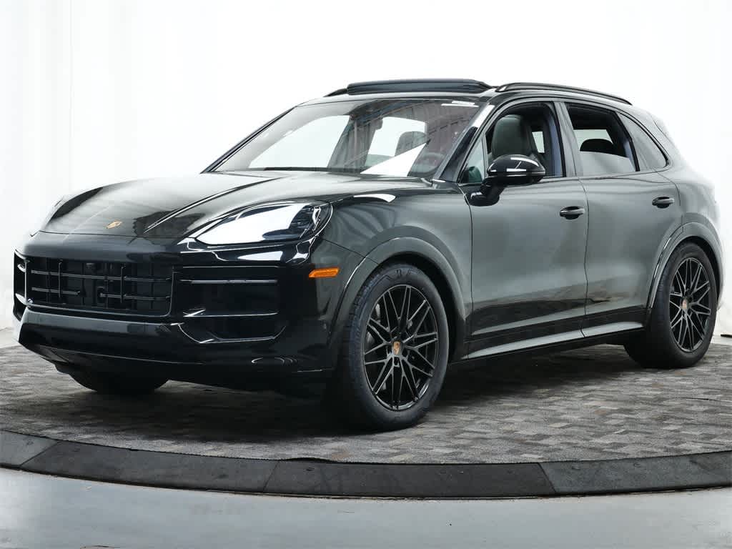Thumbnail: 2025 Porsche Cayenne - 1