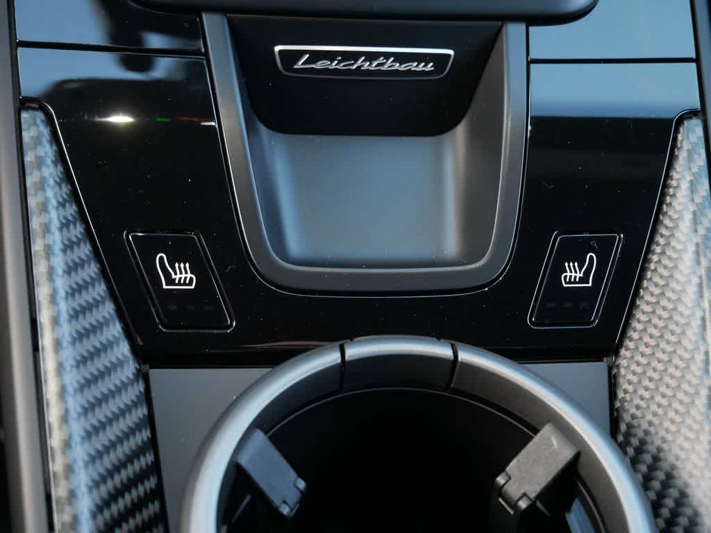 Thumbnail: 2026 Porsche 911 - 20