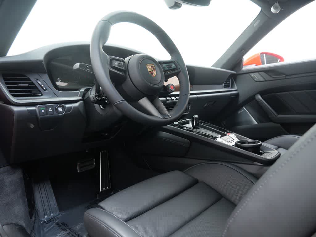 Thumbnail: 2026 Porsche 911 - 4