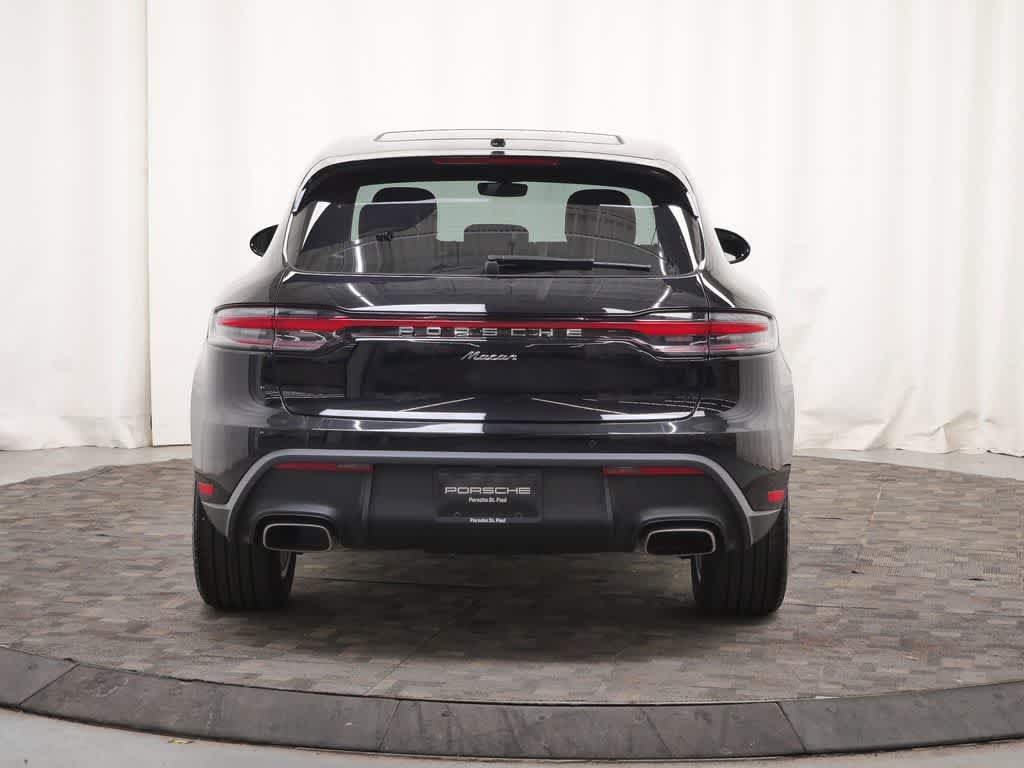 Thumbnail: 2025 Porsche Macan - 6
