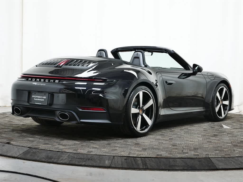 Thumbnail: 2026 Porsche 911 - 7