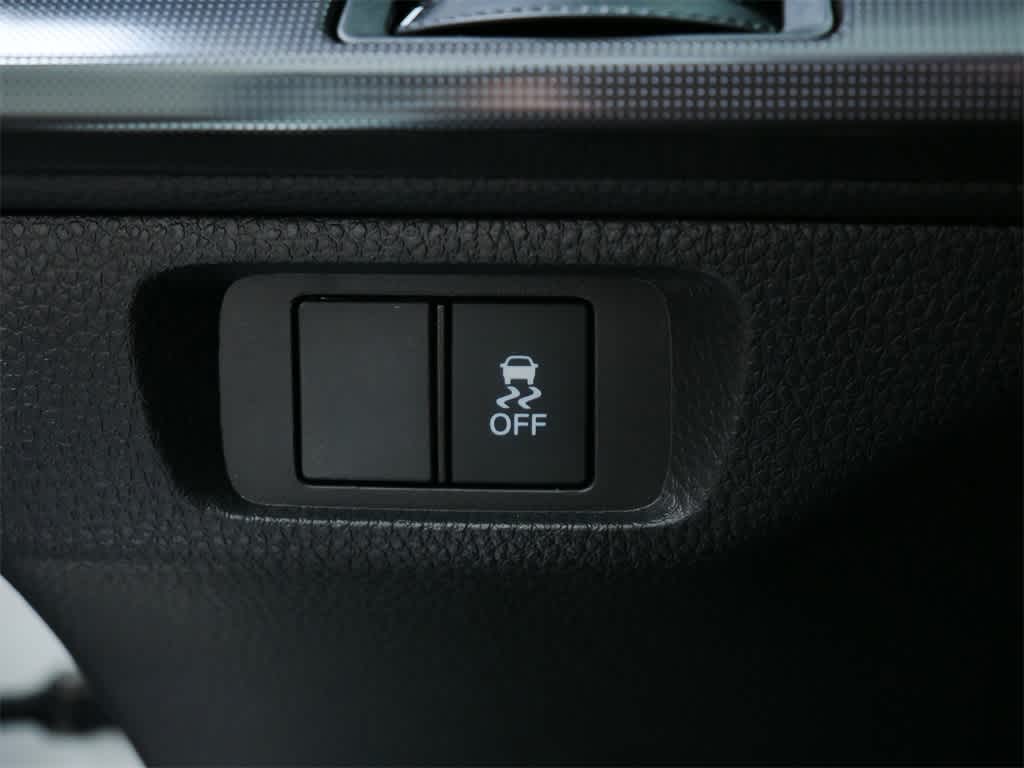 Thumbnail: 2025 Acura Integra - 25