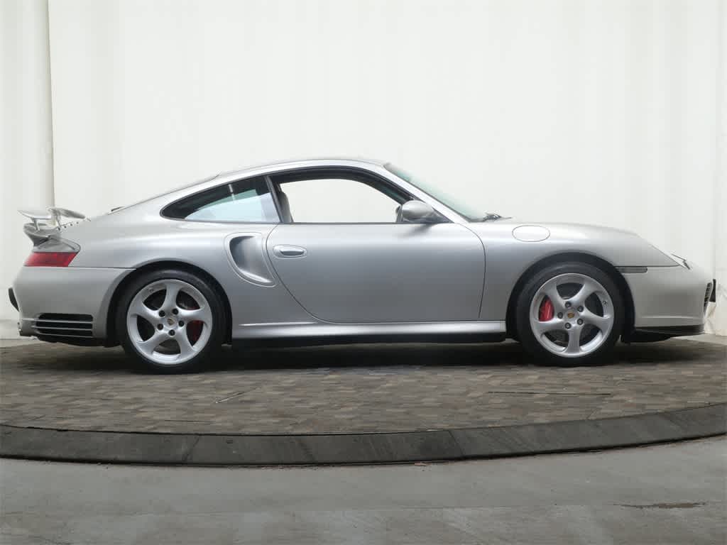 Thumbnail: 2001 Porsche 911 - 8