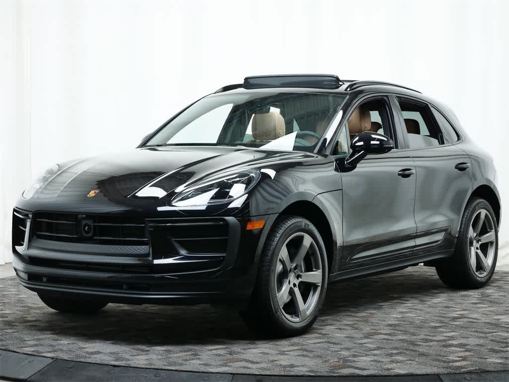 Thumbnail: 2025 Porsche Macan - 11