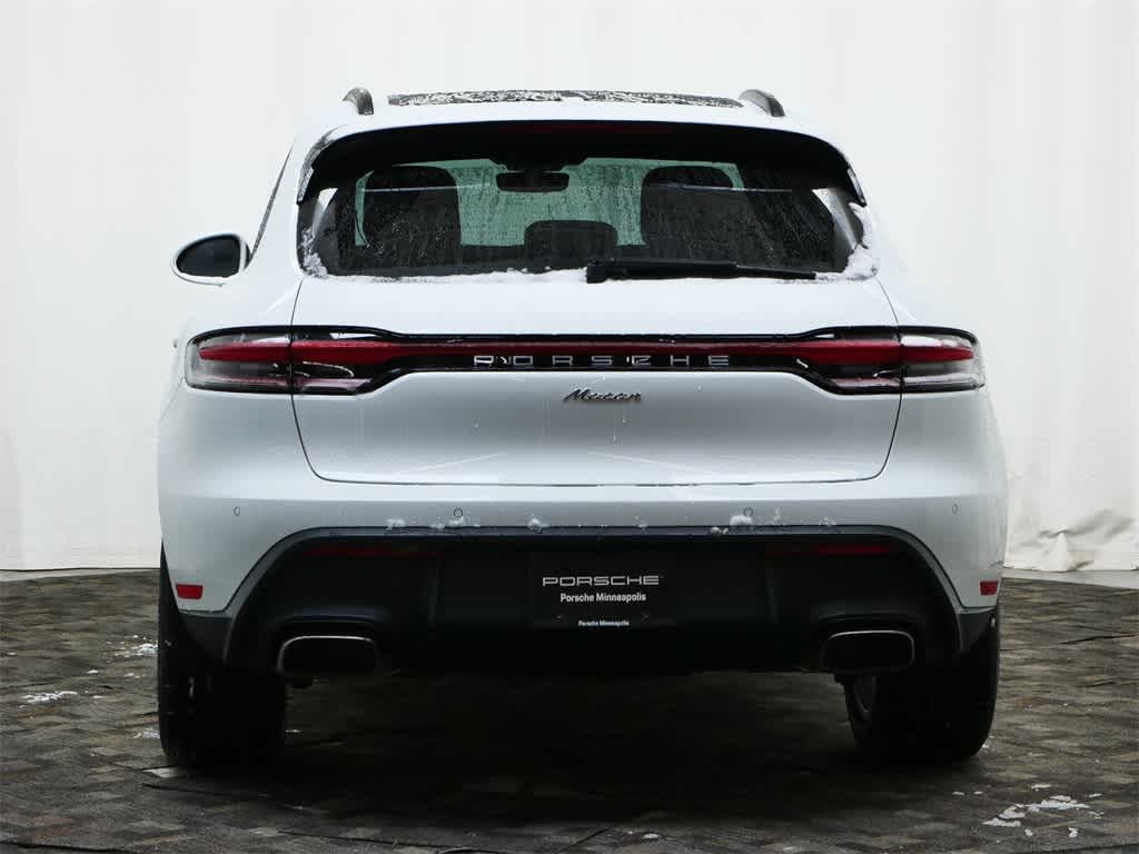 Thumbnail: 2026 Porsche Macan - 6