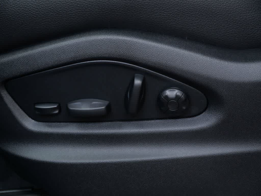 Thumbnail: 2026 Porsche Cayenne - 12