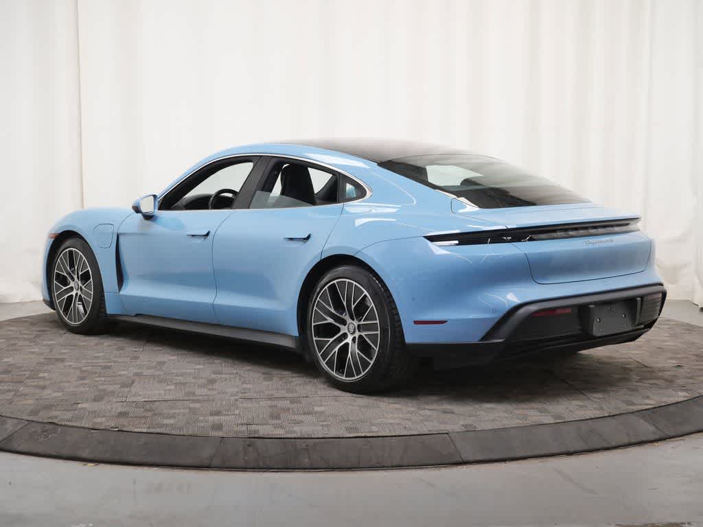 Thumbnail: 2024 Porsche Taycan - 3