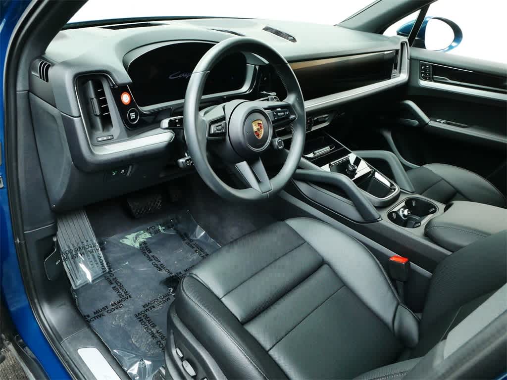 Thumbnail: 2024 Porsche Cayenne - 4