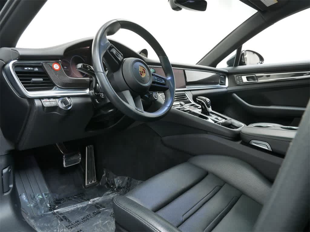 Thumbnail: 2023 Porsche Cayenne - 4