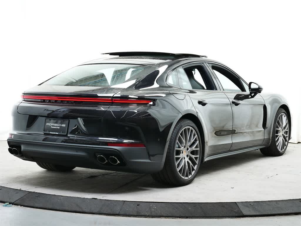 Thumbnail: 2025 Porsche Panamera - 7