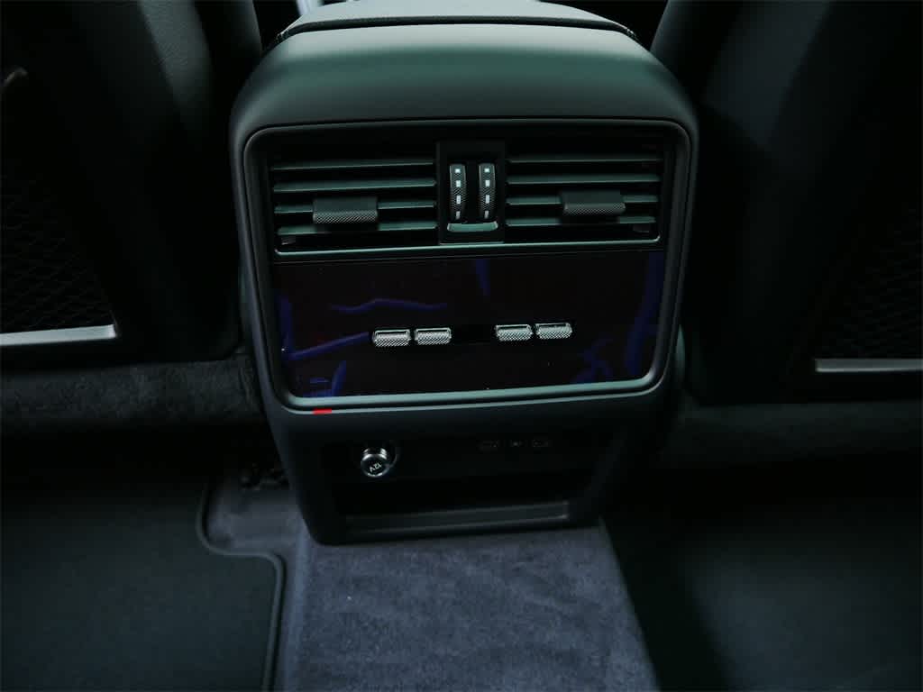 Thumbnail: 2026 Porsche Cayenne - 15