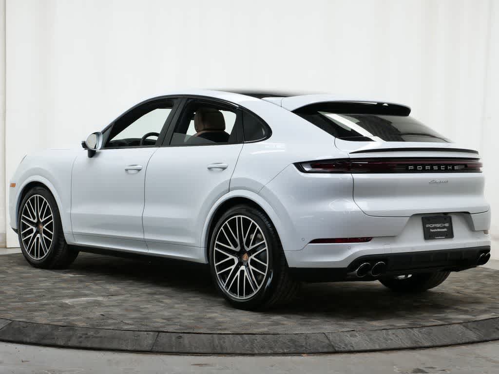 Thumbnail: 2026 Porsche Cayenne - 4