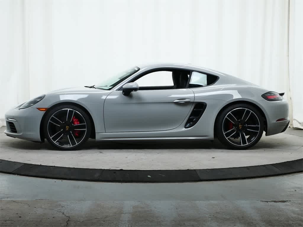 Thumbnail: 2025 Porsche 718 Cayman - 2
