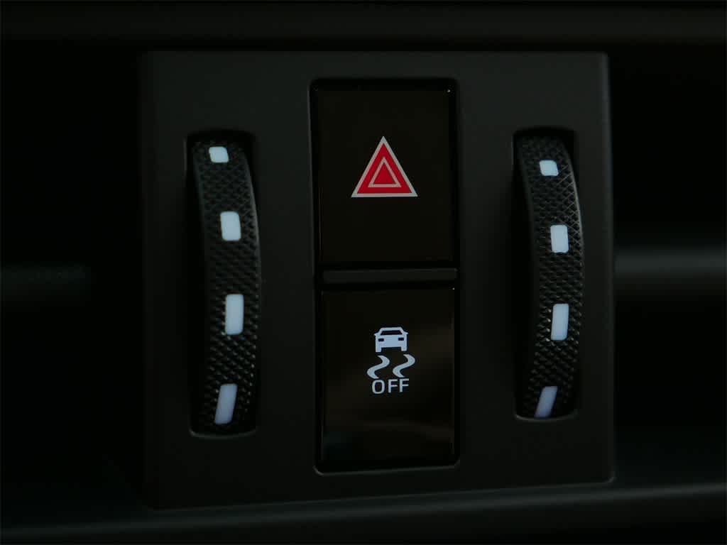 Thumbnail: 2025 Porsche Cayenne - 28