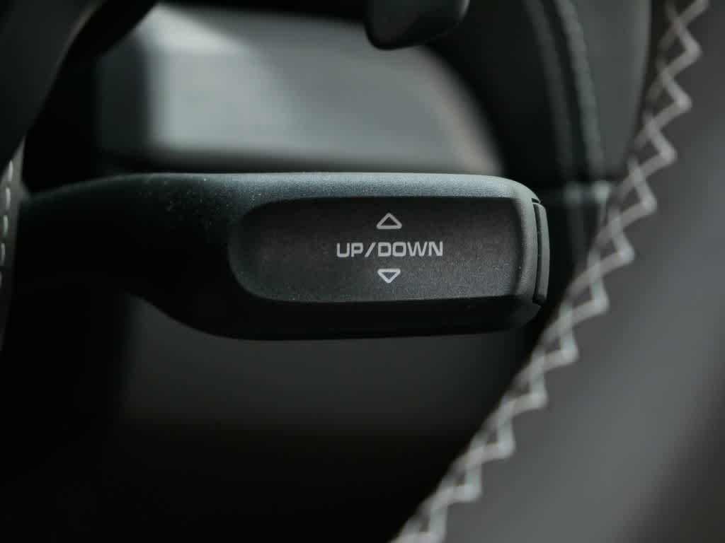 Thumbnail: 2023 Porsche 718 Cayman - 16