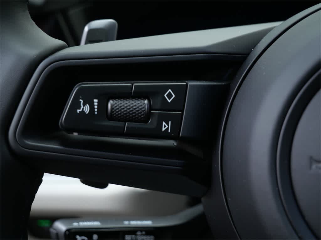 Thumbnail: 2026 Porsche Cayenne - 22