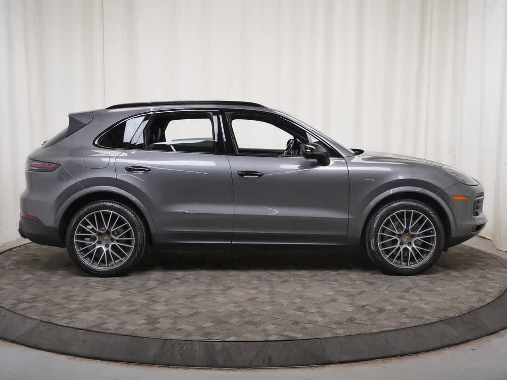 Thumbnail: 2019 Porsche Cayenne - 8