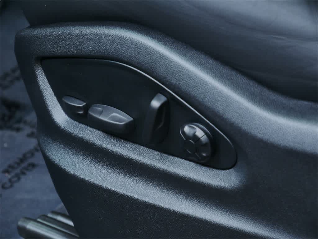 Thumbnail: 2025 Porsche Cayenne - 12