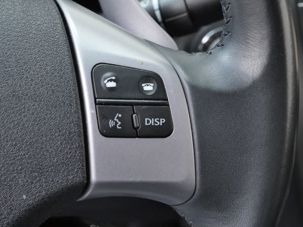 Thumbnail: 2013 Lexus IS - 20