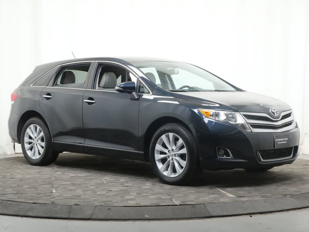 Thumbnail: 2015 Toyota Venza - 9