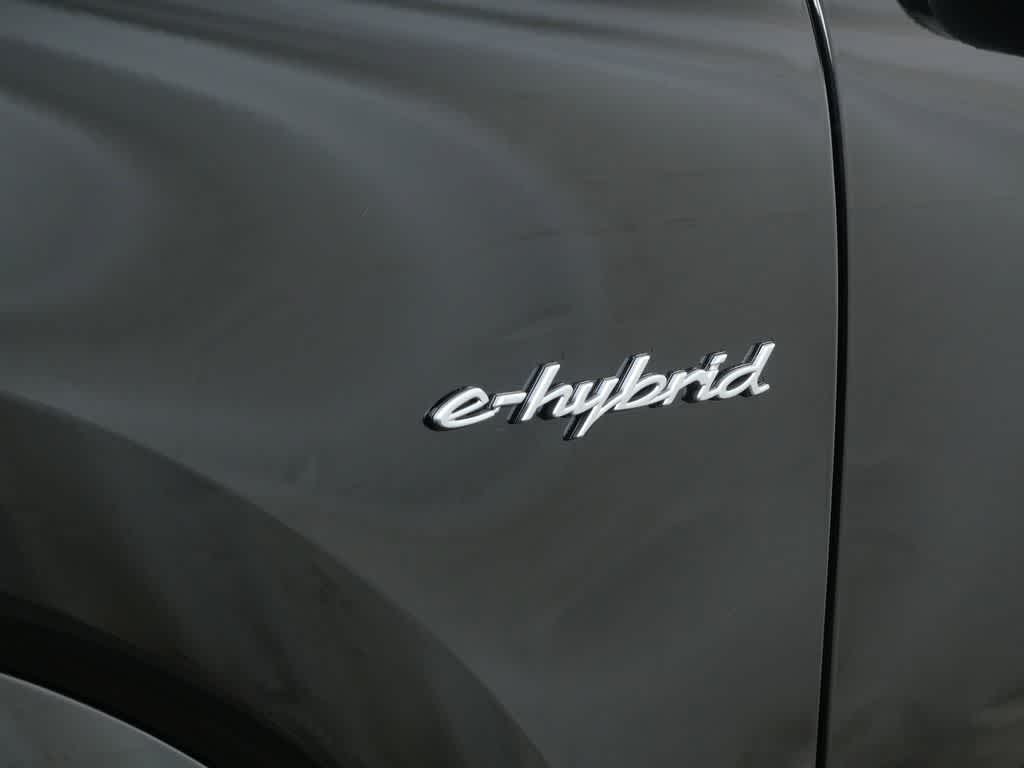 Thumbnail: 2026 Porsche Cayenne - 11