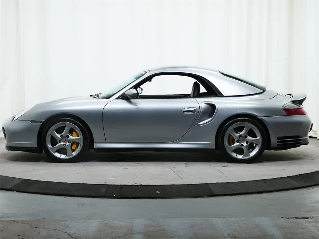 Thumbnail: 2005 Porsche 911 - 25