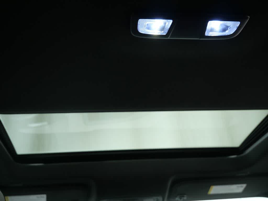 Thumbnail: 2023 Chevrolet Silverado 1500 - 18