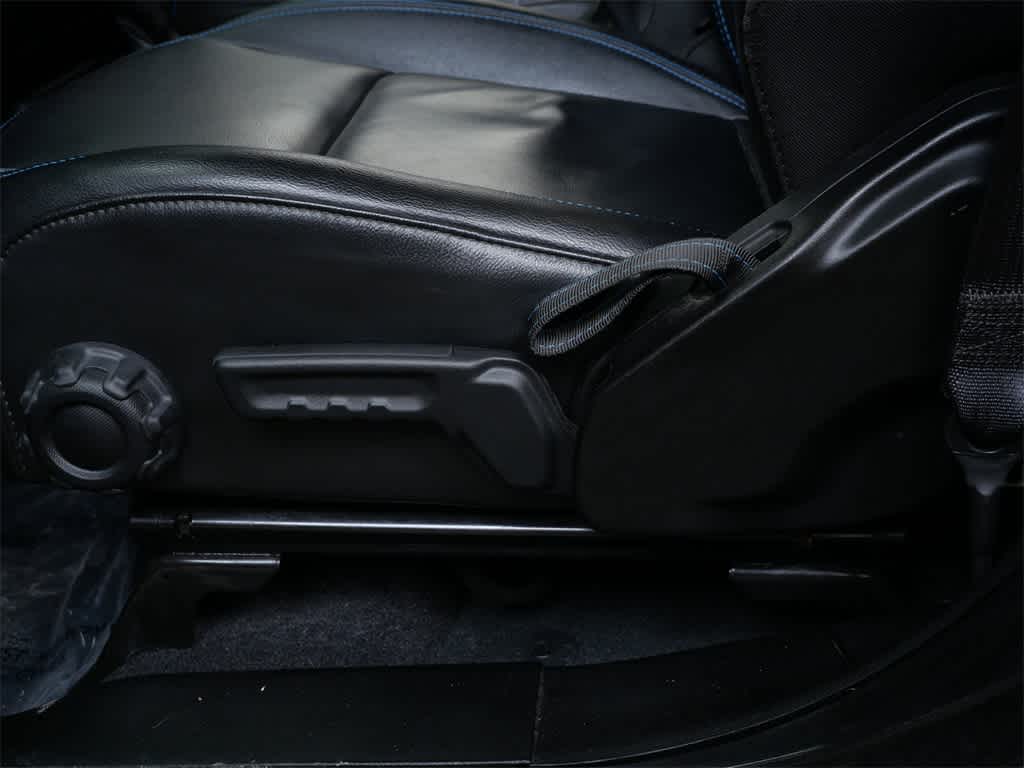 Thumbnail: 2022 Jeep Wrangler - 12