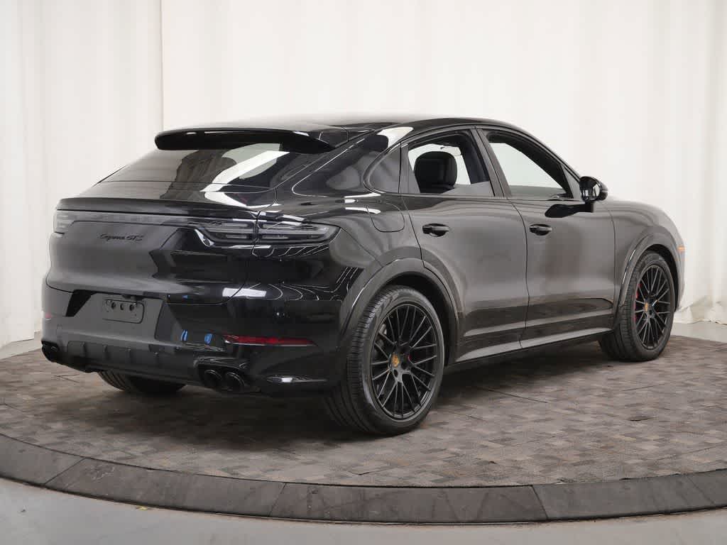 Thumbnail: 2023 Porsche Cayenne - 7