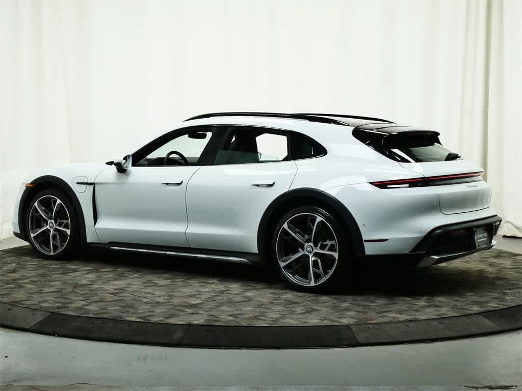 Certified 2022 Porsche Taycan 4 Wagon