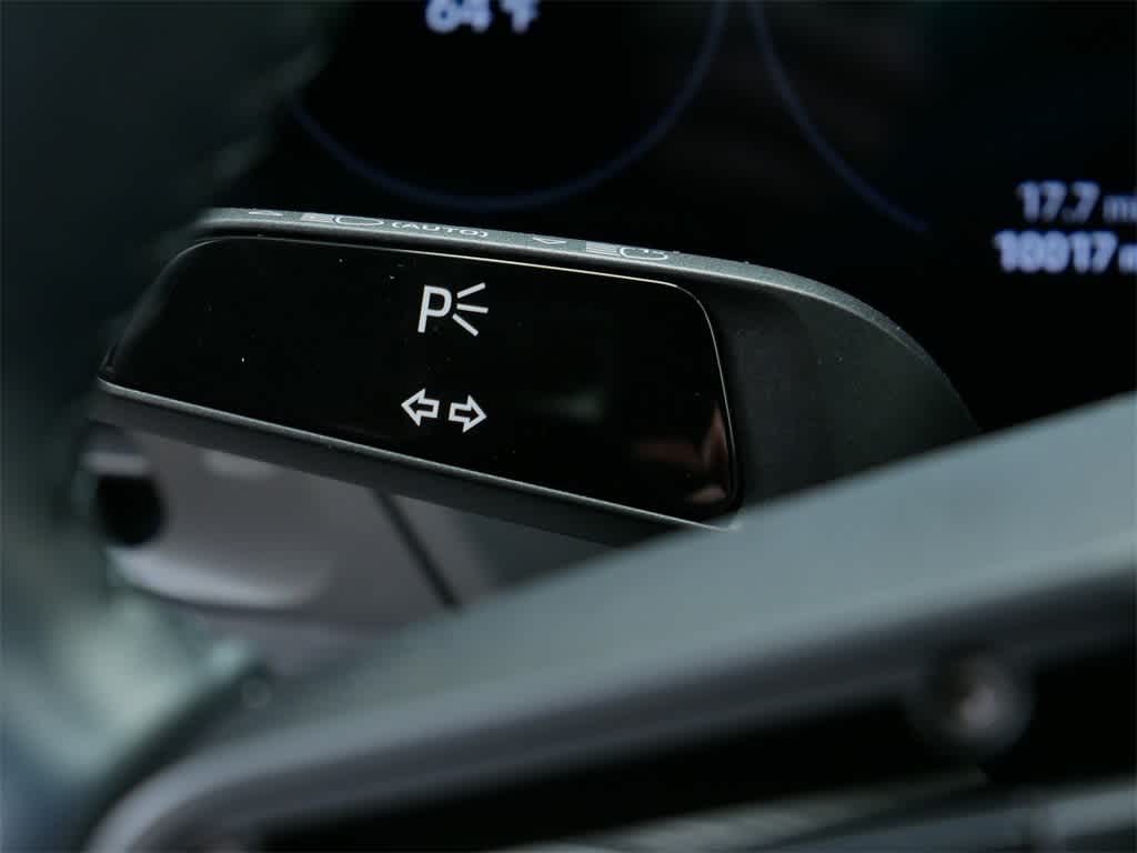 Thumbnail: 2023 Porsche 911 - 19