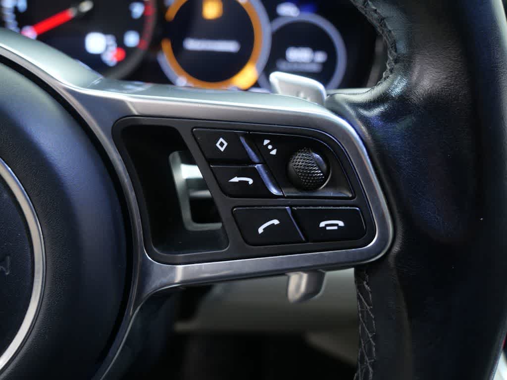 Thumbnail: 2017 Porsche Panamera - 20