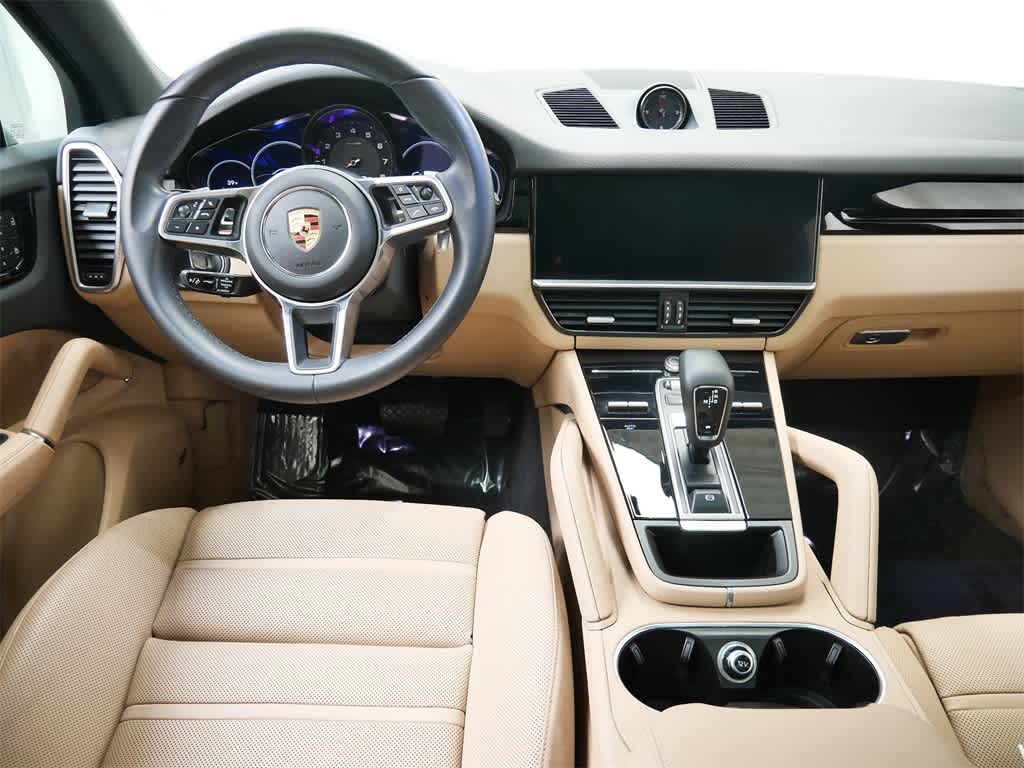 Thumbnail: 2023 Porsche Cayenne - 16