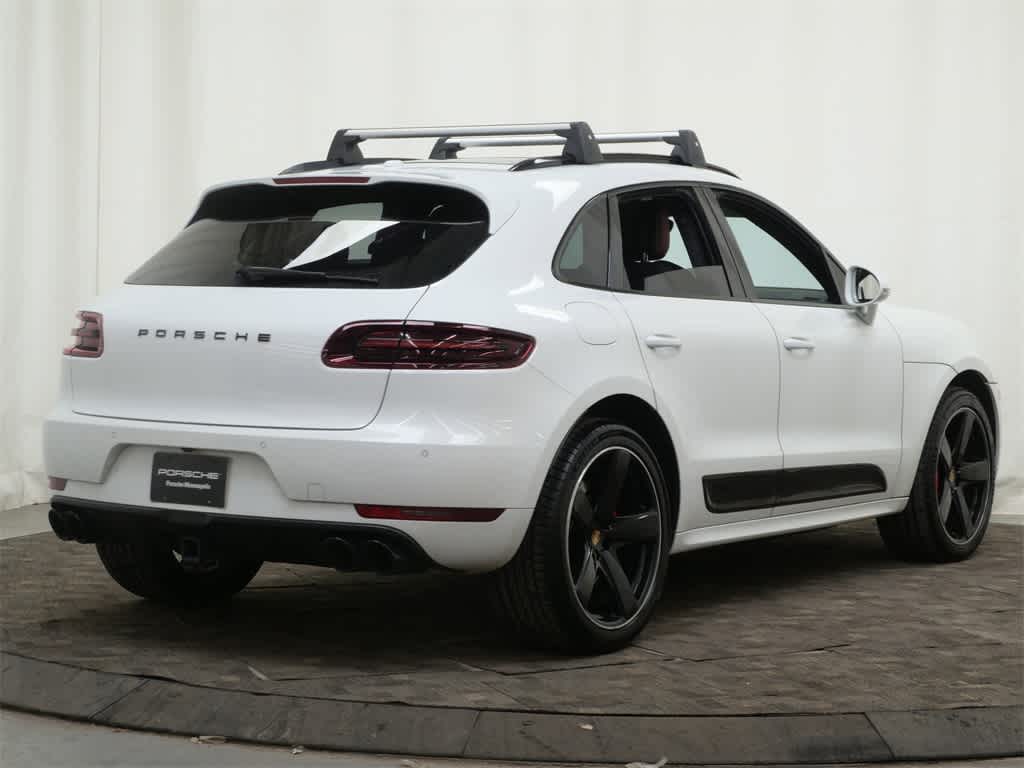 Thumbnail: 2015 Porsche Macan - 7